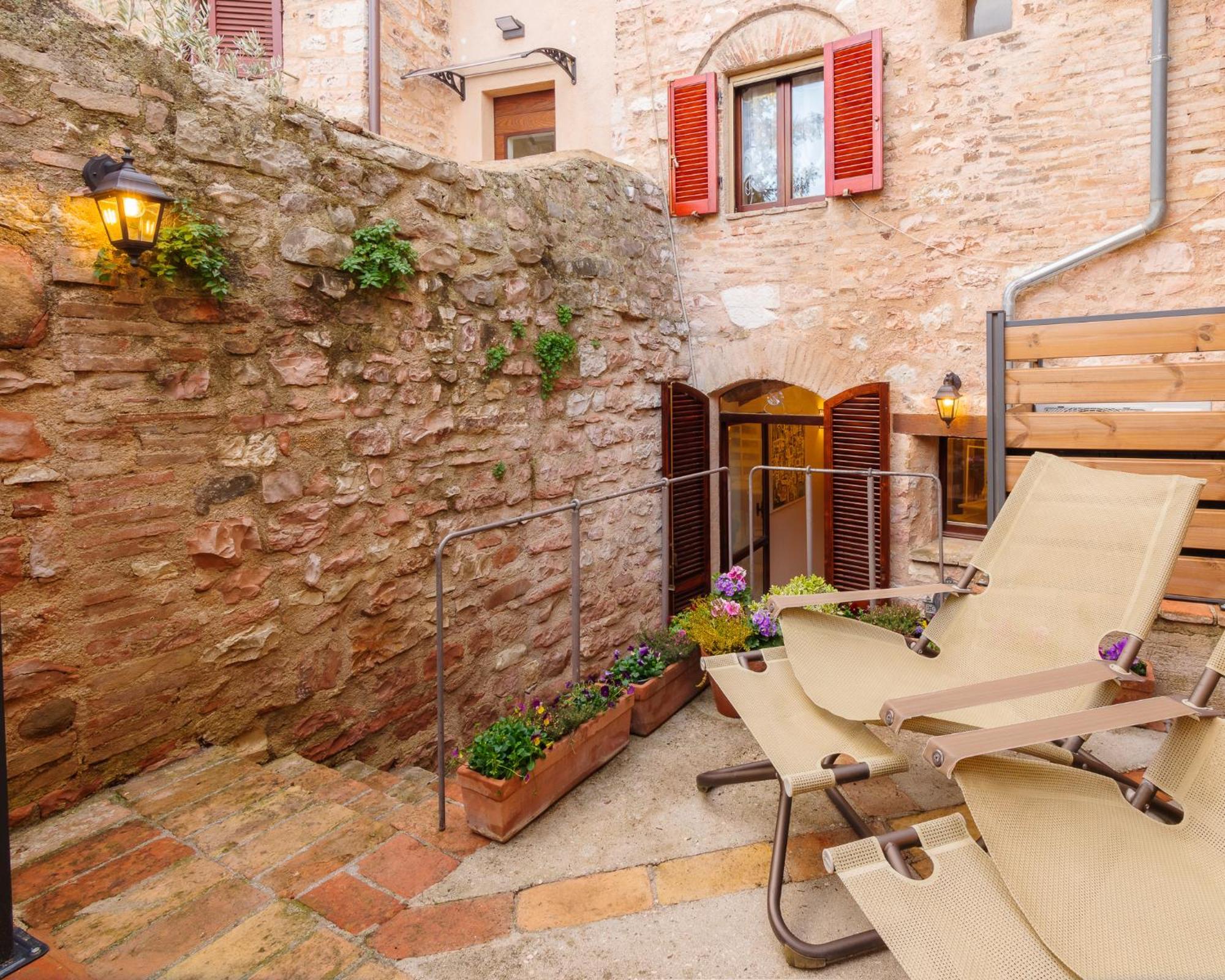 La Piccola Corte Apartment Spello Exterior photo